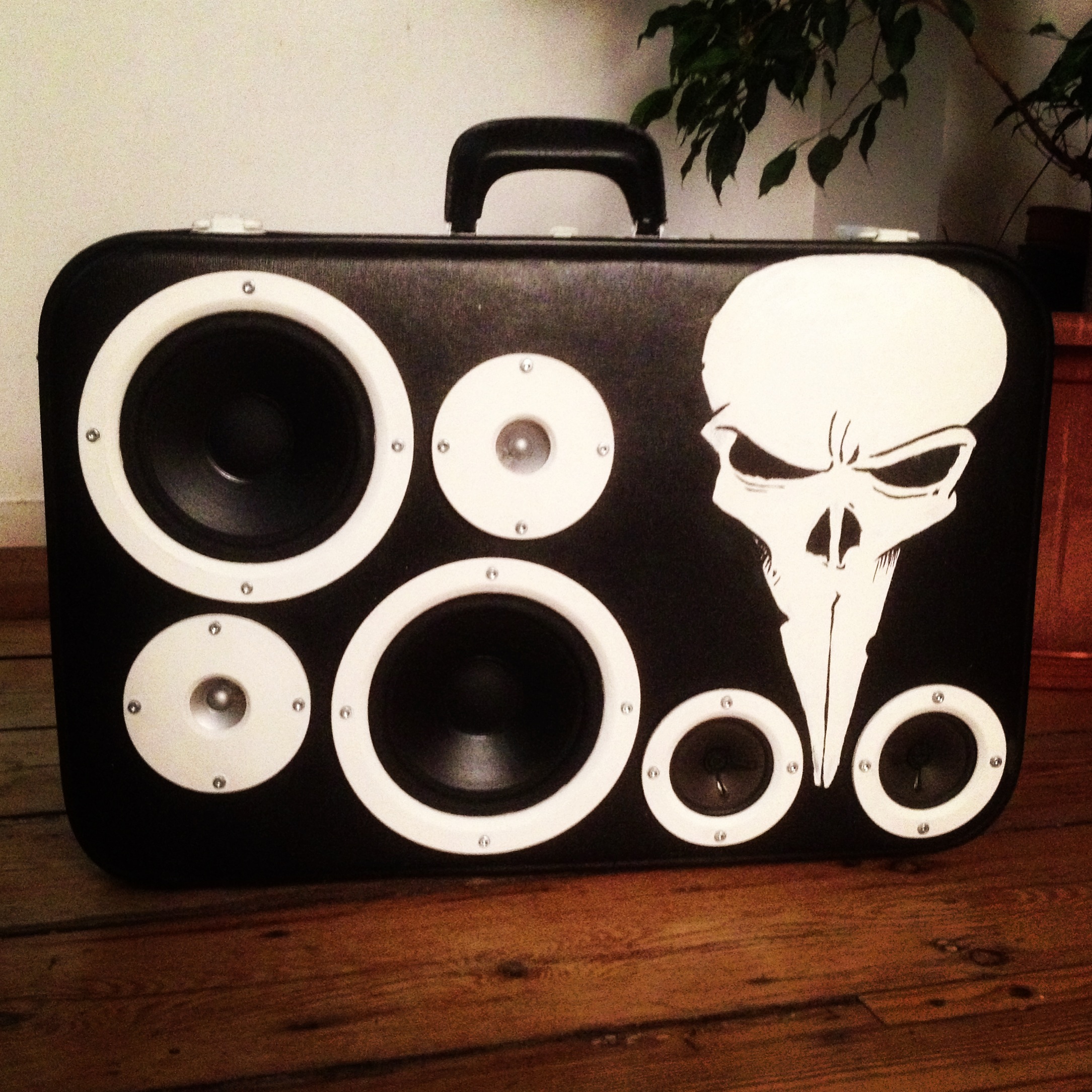 Ghost Blaster mise en situation valise musicale 1