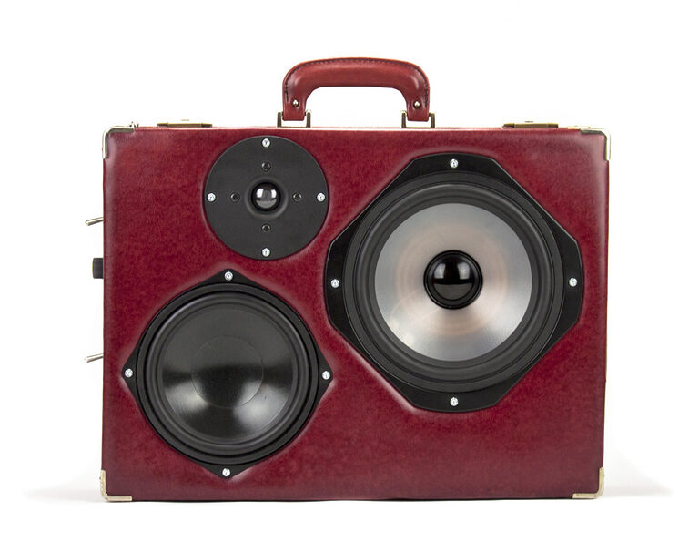 aphrodite valisemusicale boombox face web