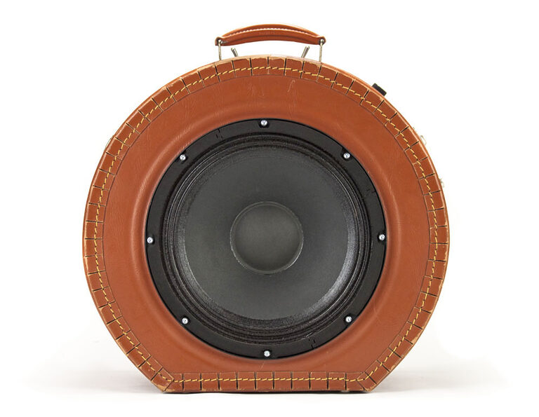 astronef valisemusicale boombox face web
