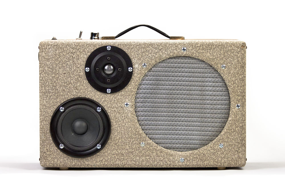 chamber pop boombox valise musicale face web