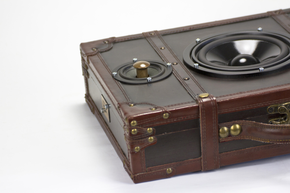 steammachine valisemusicale angle2 web