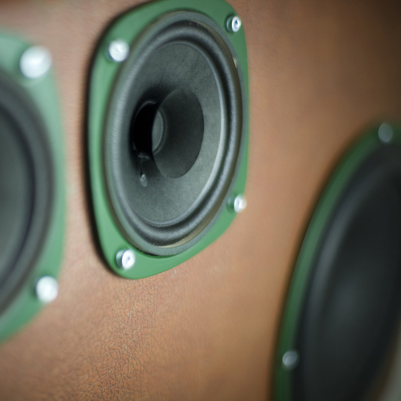 valise musicale 30 deep forest zoom 2