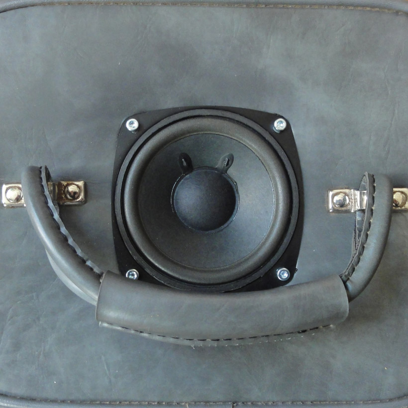 valise musicale 35 hibou zoom